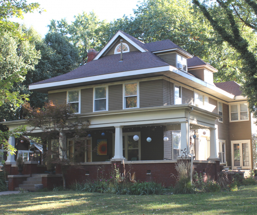 307 N Vine St- Homes for the Holidays Tour 