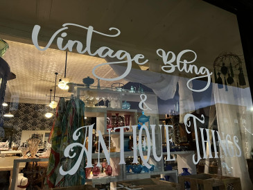 Vintage-Bling-And-Antique-Things-Abilene,KS