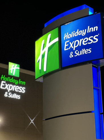 holiday_inn_express_-_abilene_ks.jpg