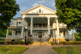 historic_seelye_mansion_abilene_ks_-_small.jpg