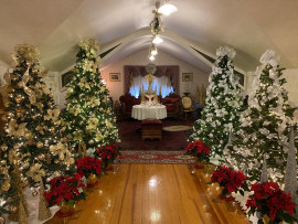 Seelye-Mansion-Christmas-Abilene,KS